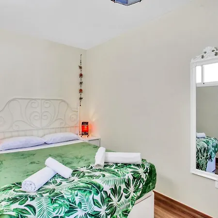 Casa Del Sol, Beautiful Terrace, Fast Wi-fi, Pool Apartamento *